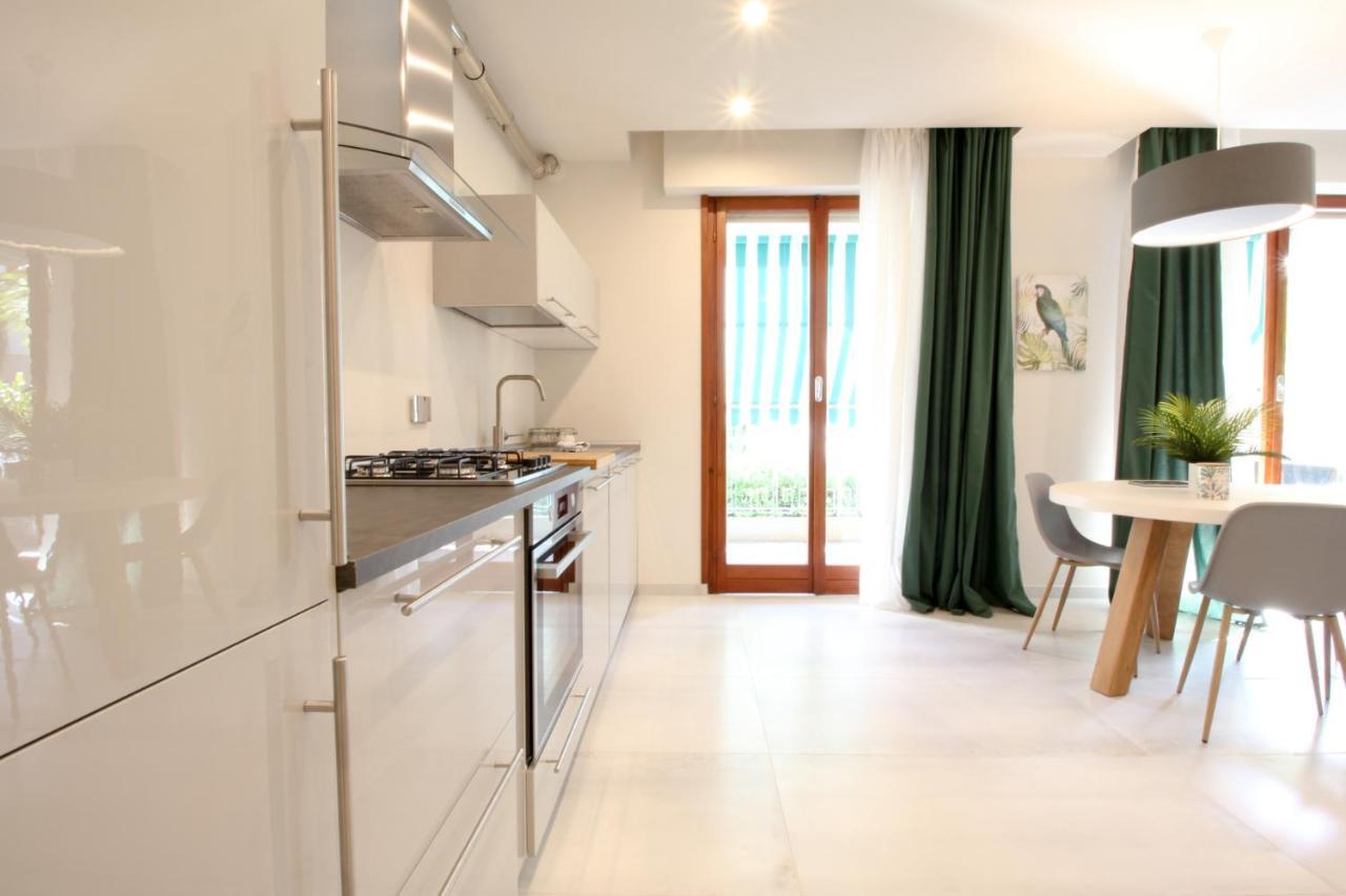Appartement Parrots & Palms à Bordighera Extérieur photo